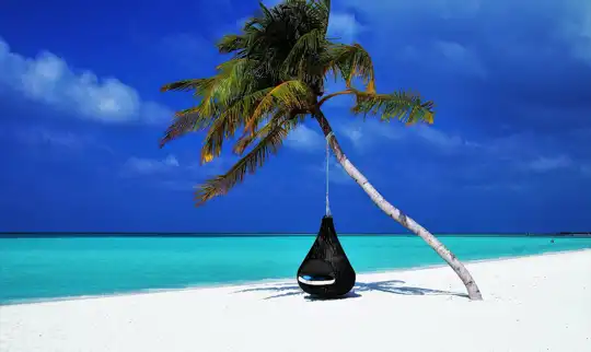 Backpacking in Beach life