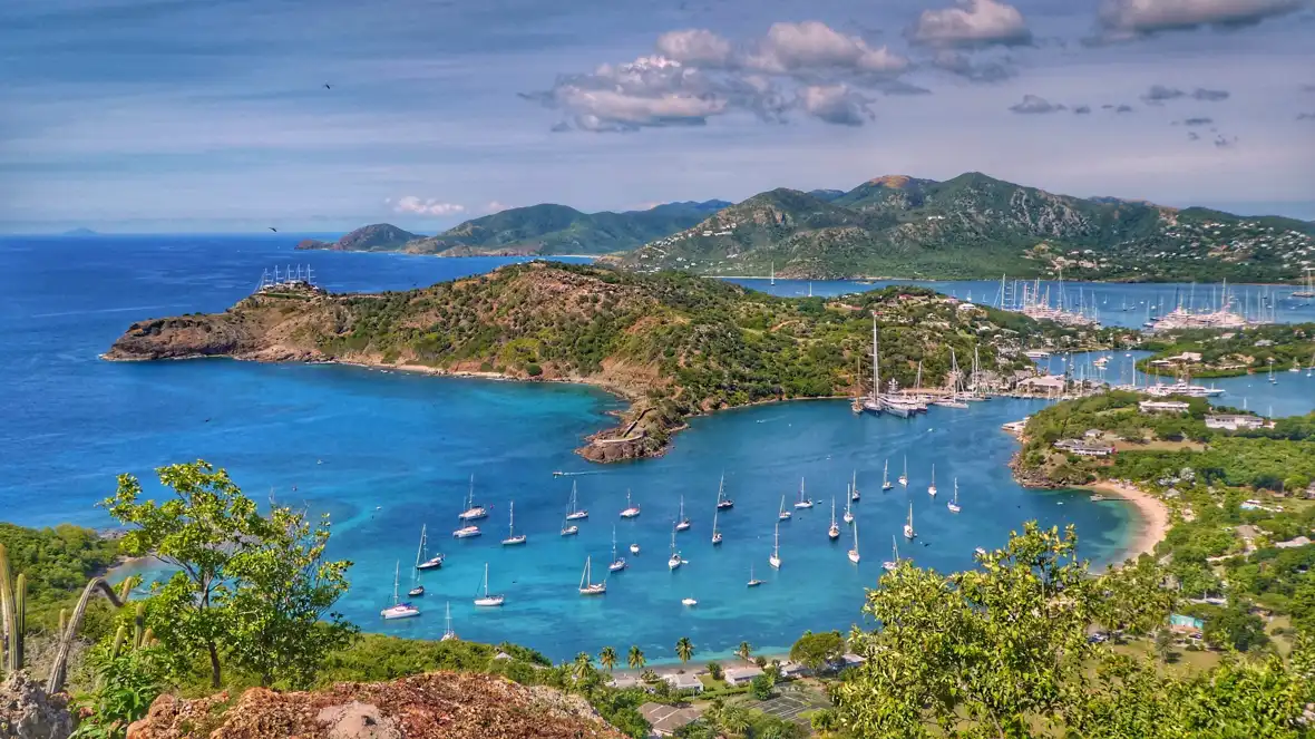 antigua-waters-pixabay-3362339
