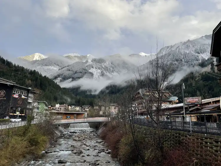 Take your backpack - Austria - 7