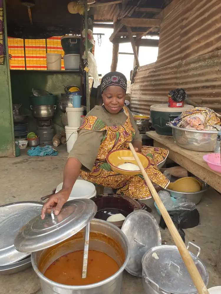 Take your backpack - Ghana - 32