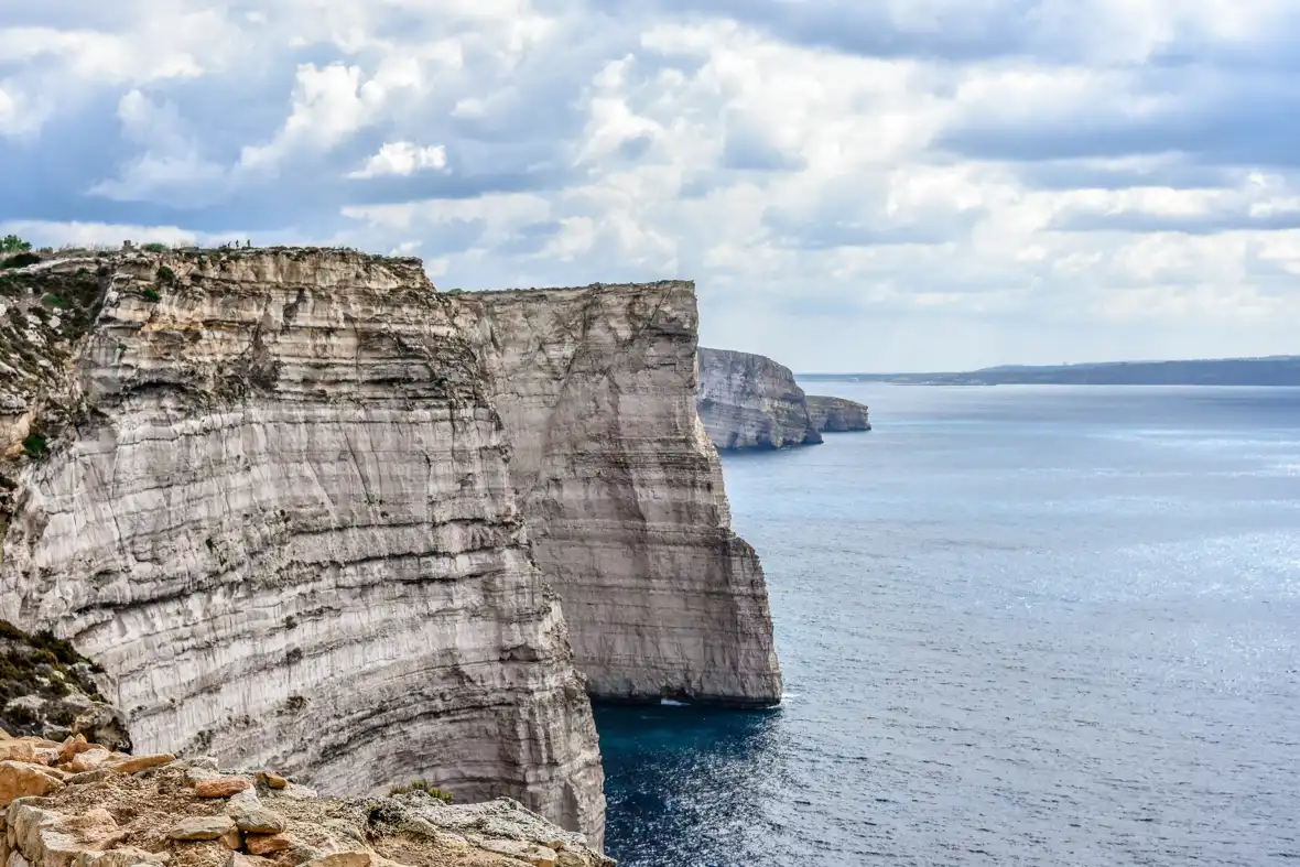 malta-pixabay - cliff-7930586