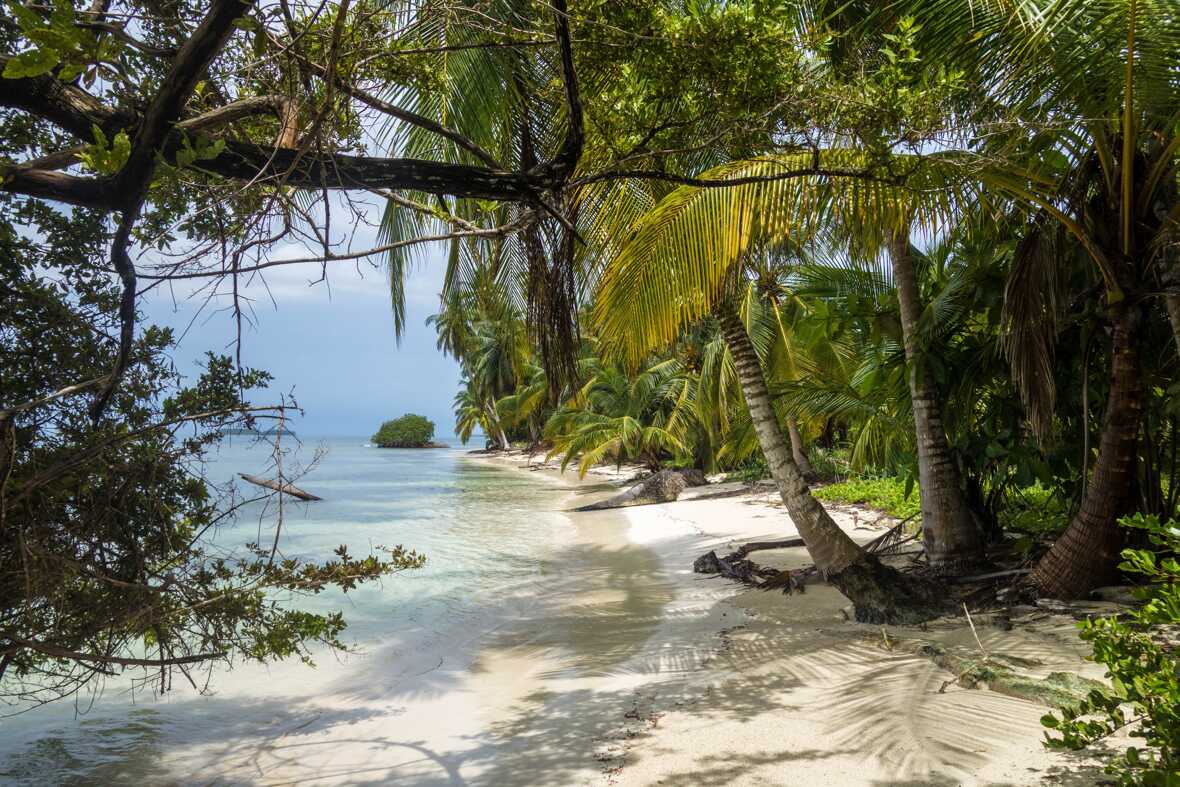 !pixabay - panama-beach-4388225