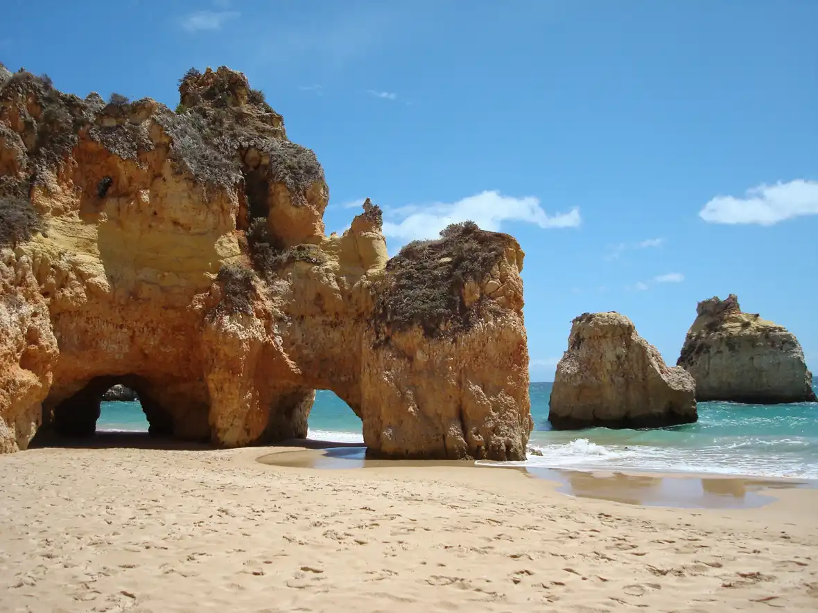 portugal-pixabay-2046351