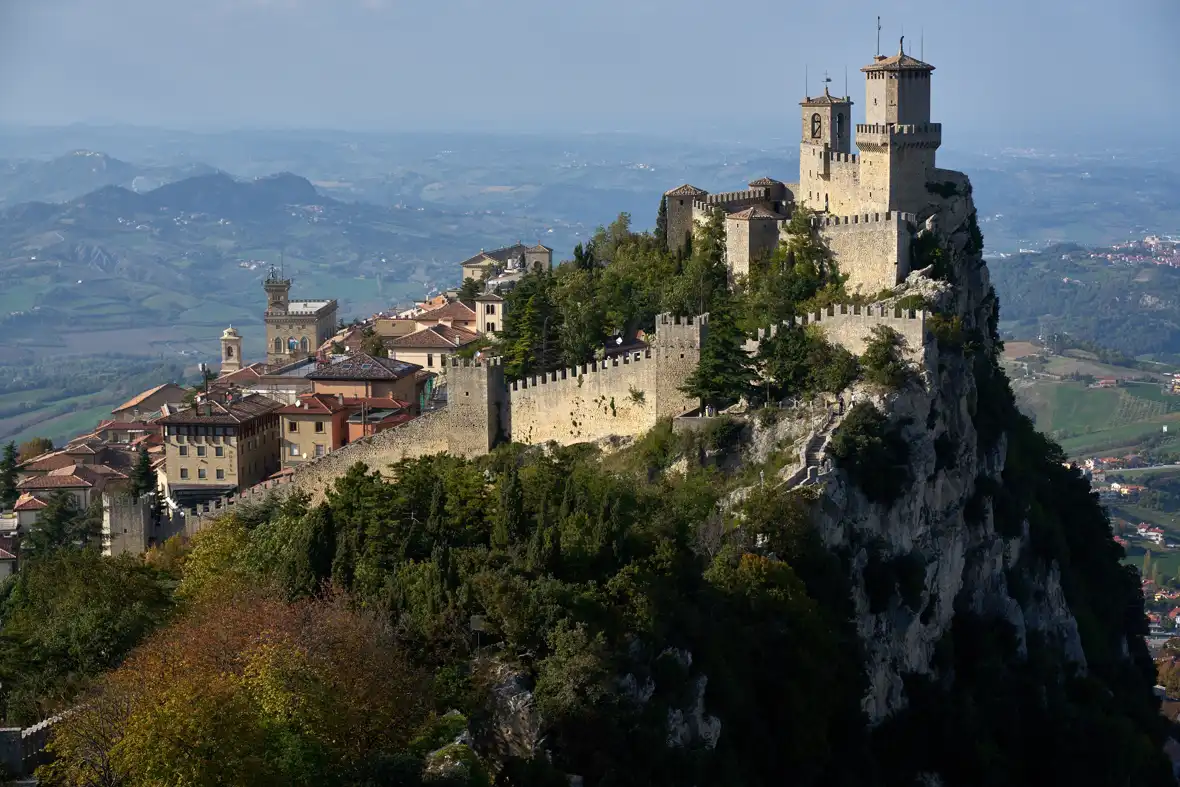 san-marino-pixabay-castle-4604267