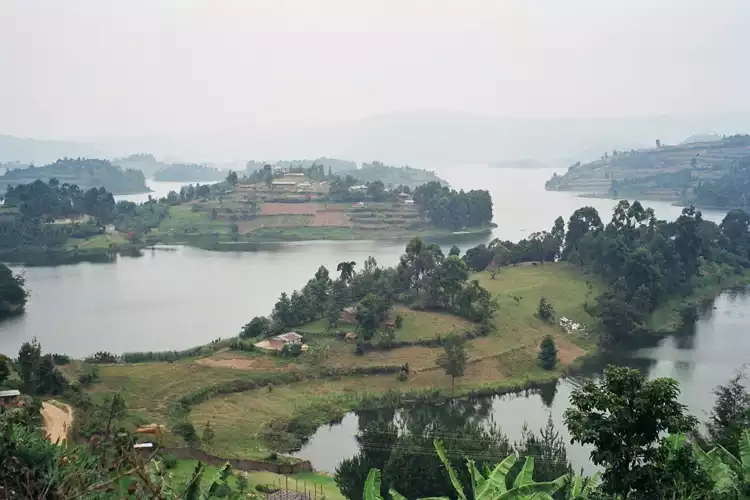 Take your backpack - Uganda - 5