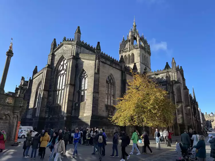 Take your backpack - Scotland - 1