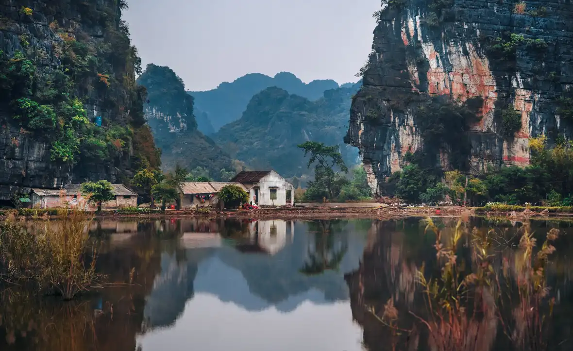 !vietnam - ruslan-bardash-8MhejqEghLk-unsplash