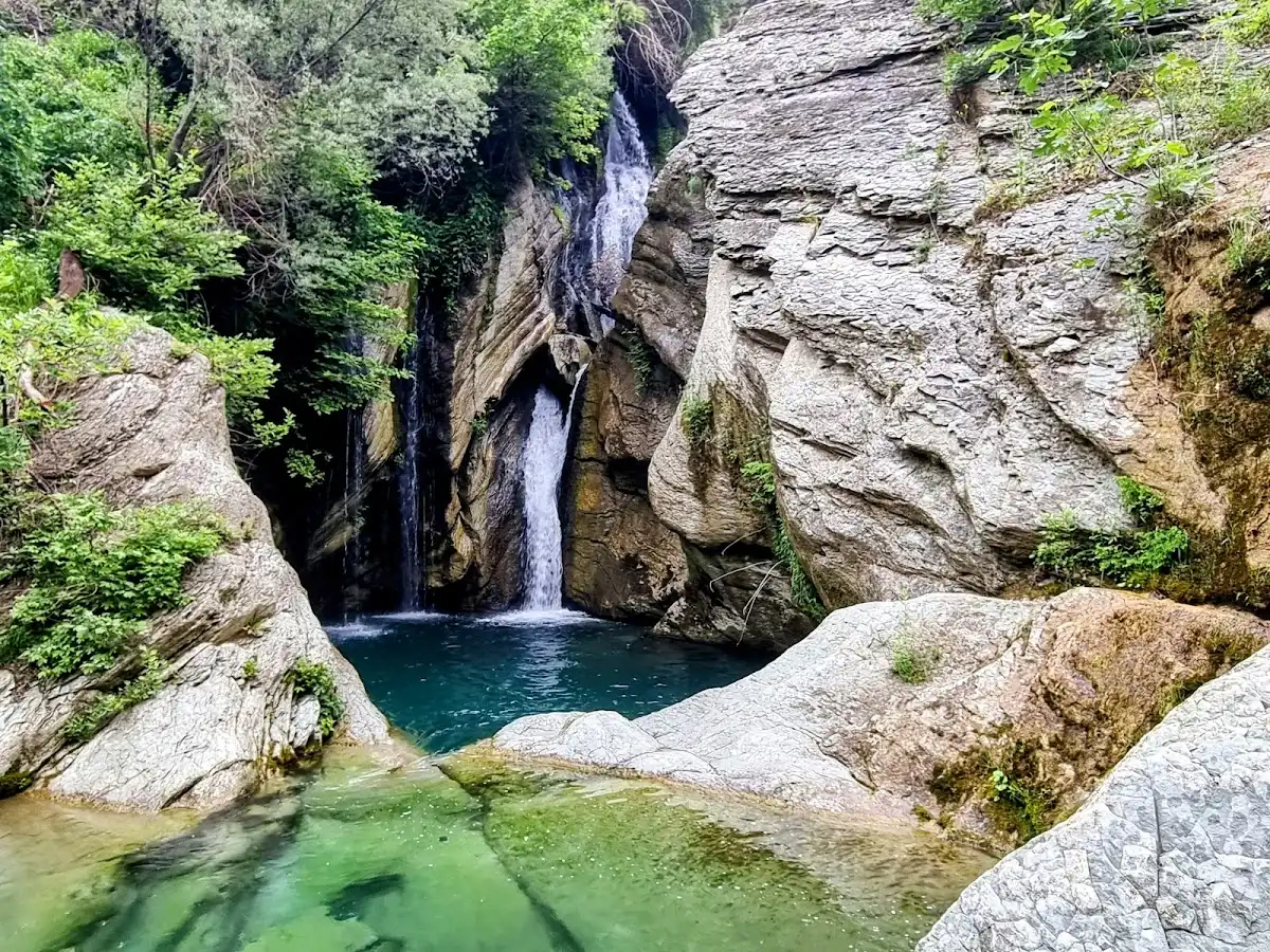 albania-hike-bogova-waterfall