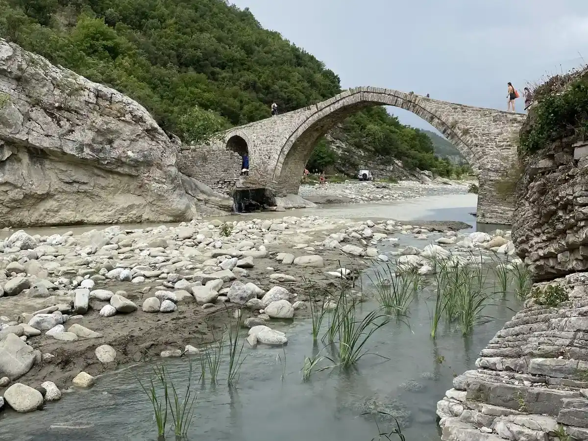 albania-unique-site-llixhat-e-benjes-thermal-baths