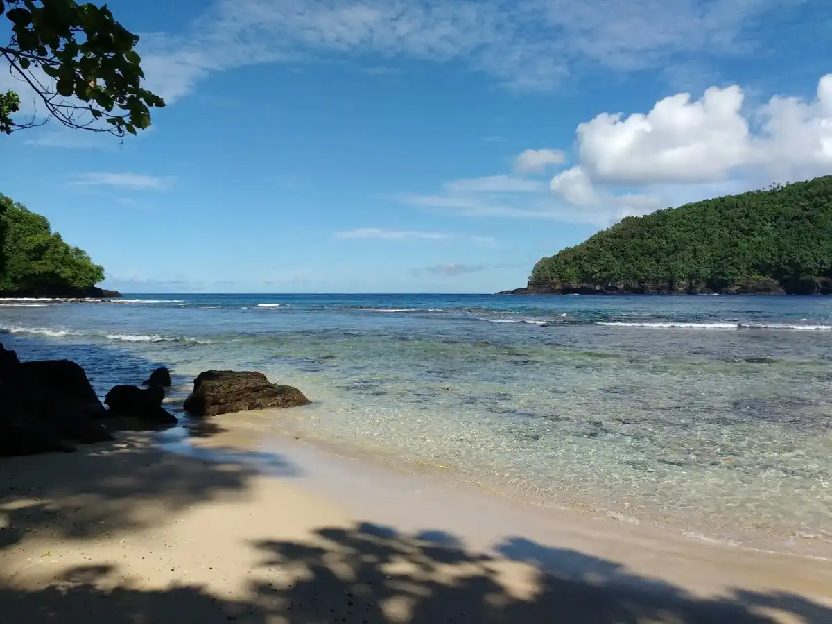 american-samoa-beach-fagatele-bay-beach