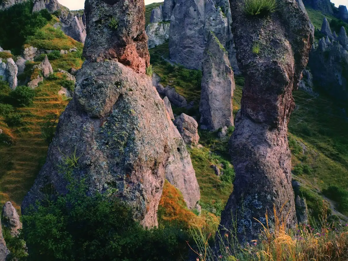 armenia-city-goris v3