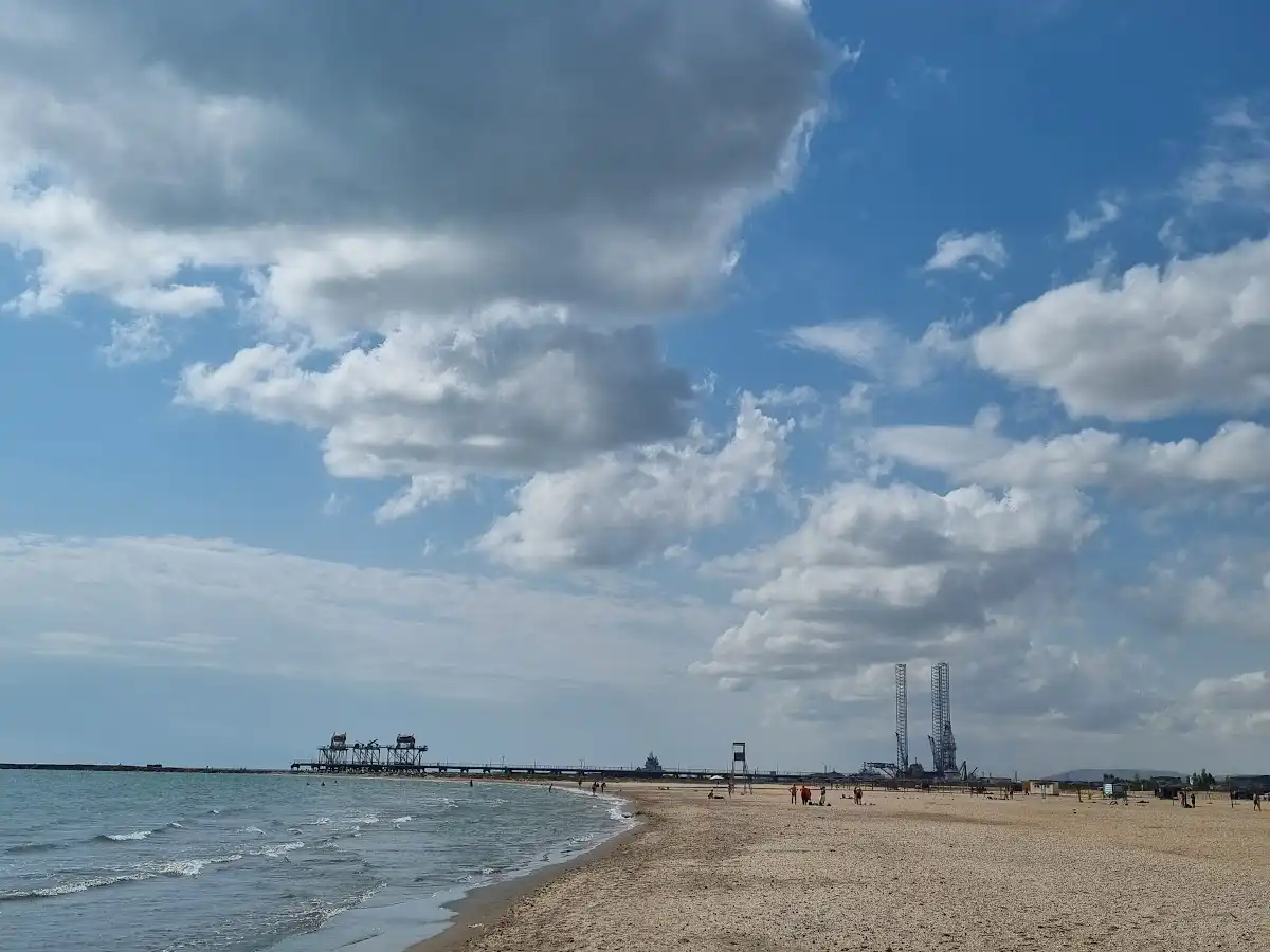 azerbaijan-beach-shikhov-beach v1