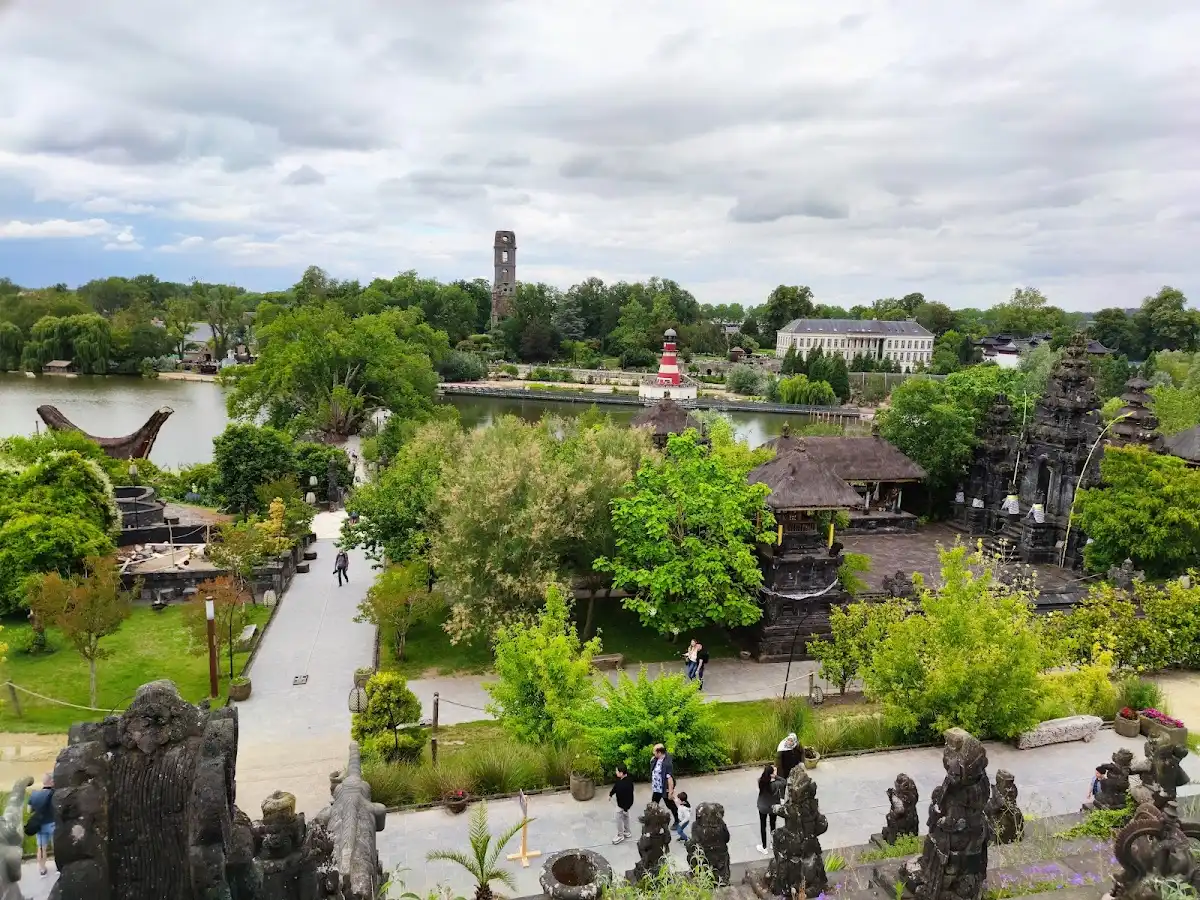 belgium-attraction-pairi-daiza