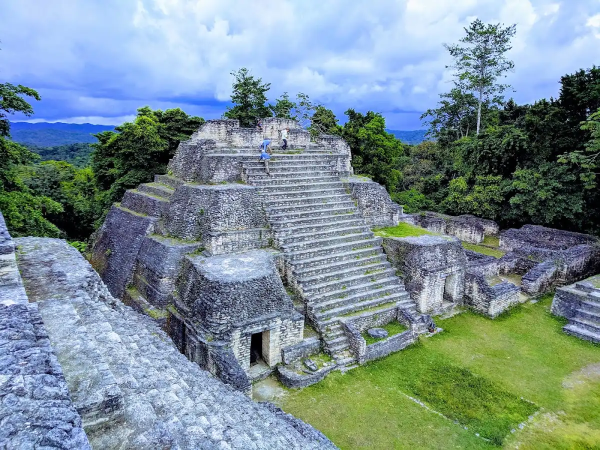 belize-attraction-caracol-archaeological-site