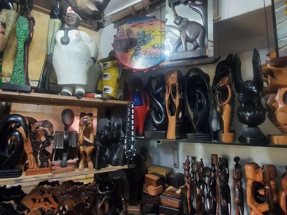 benin-attraction-centre-artisanal-de-cotonou