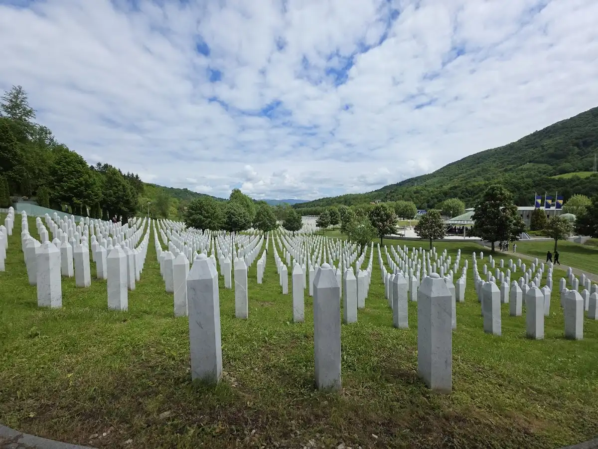 bosnia-and-herzegovina-attraction-srebrenica-potocari-memorial-center