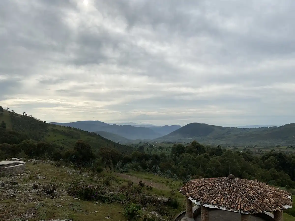 burundi-hike-source-of-the-nile v1