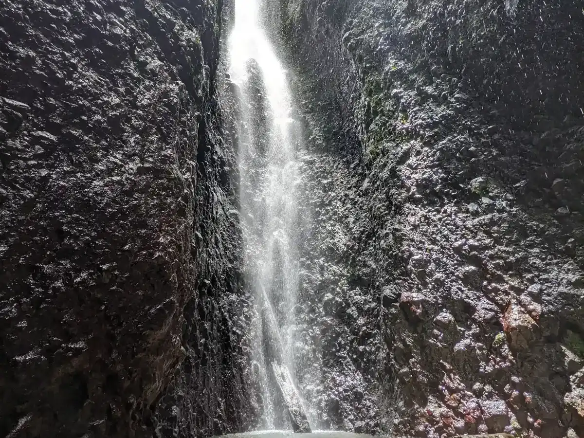 dominica-unique-site-bwa-nef-falls