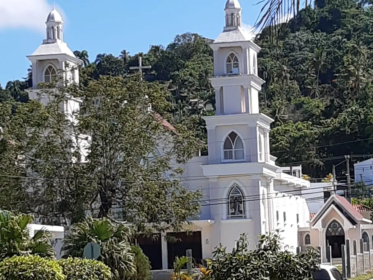 dominican-republic-city-samana