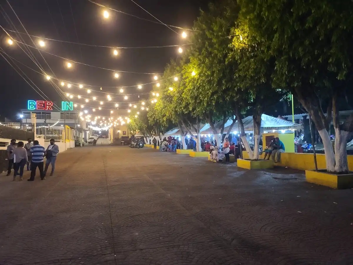 el-salvador-city-berlin
