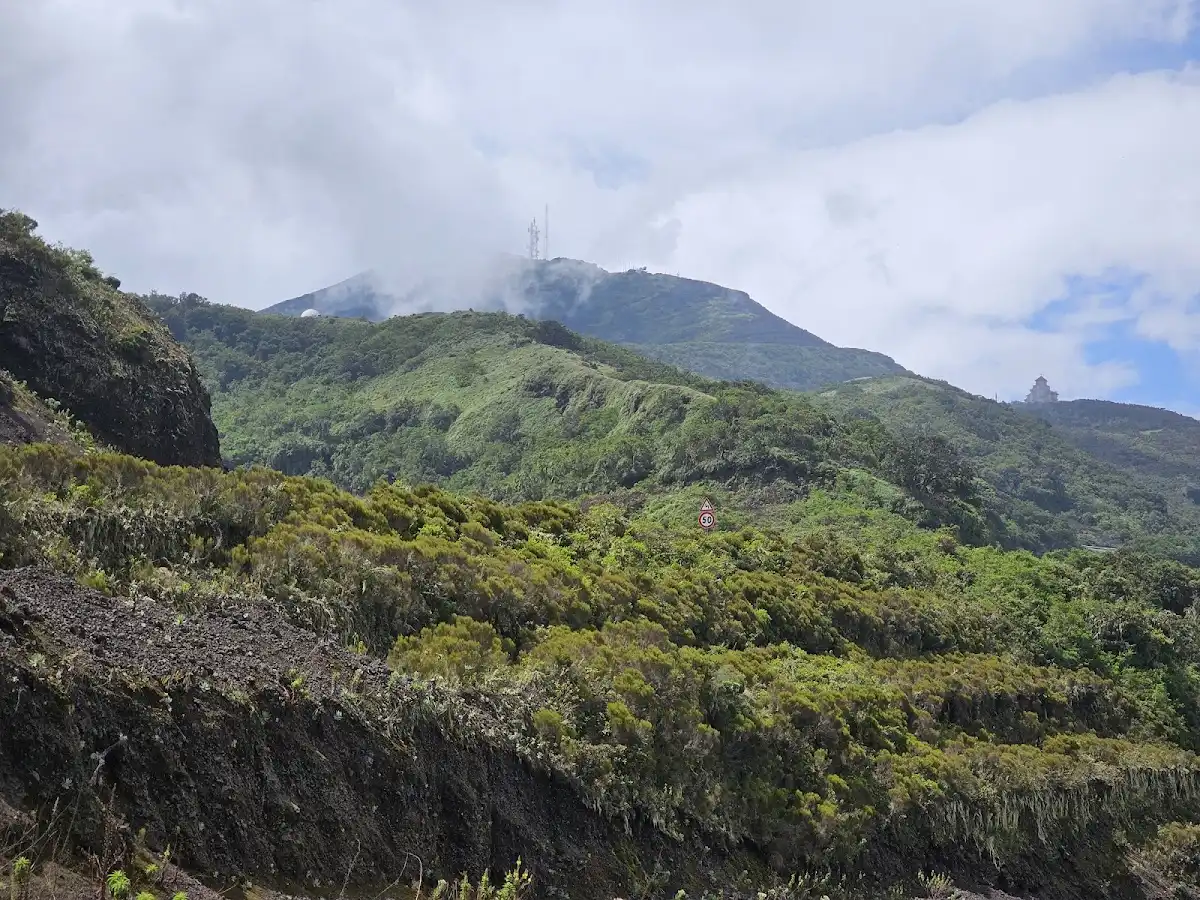 equatorial-guinea-unique-site-pico-de-santa-isabel
