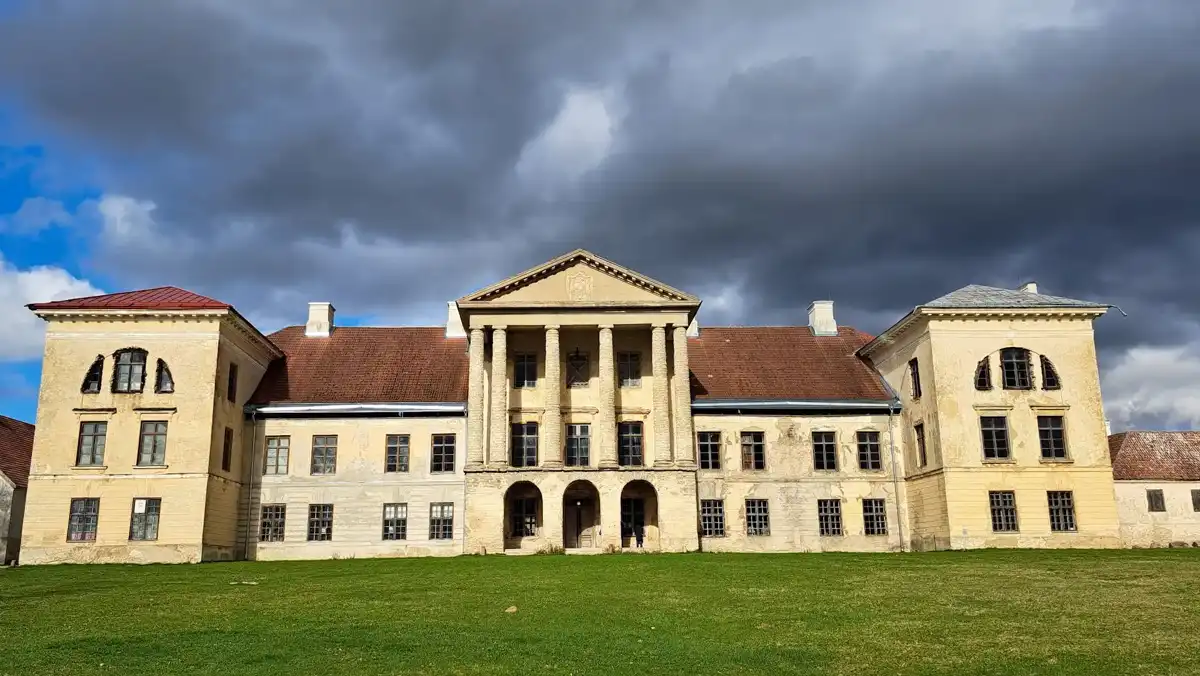 estonia-unique-site-kolga-manor