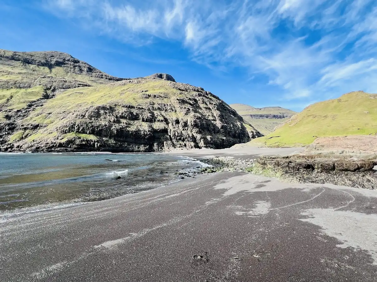 faroe-islands-beach-saksun-beach
