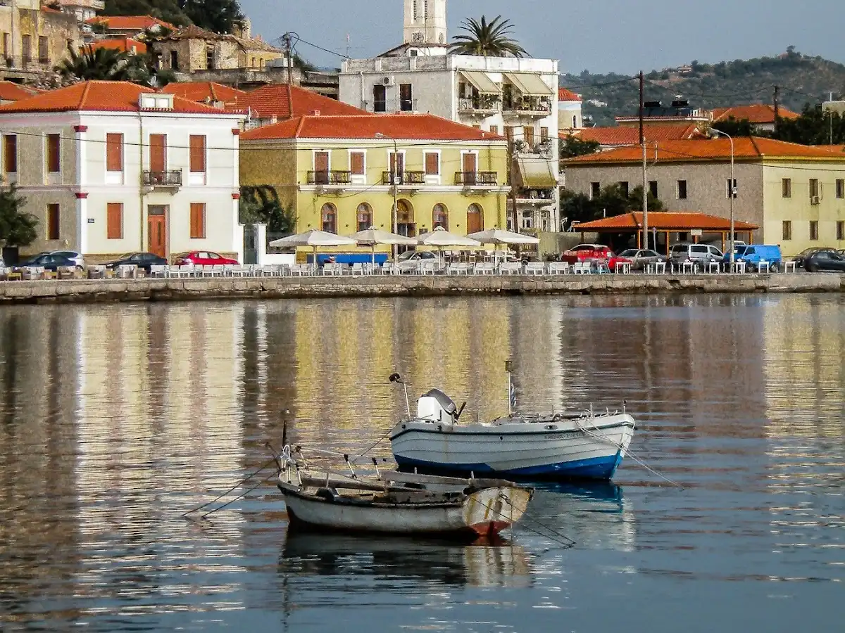 greece-city-gythio