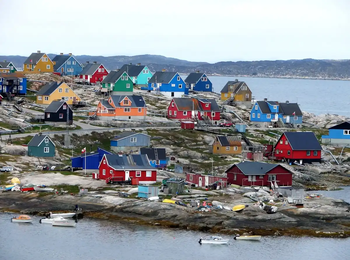 greenland-city-aasiaat