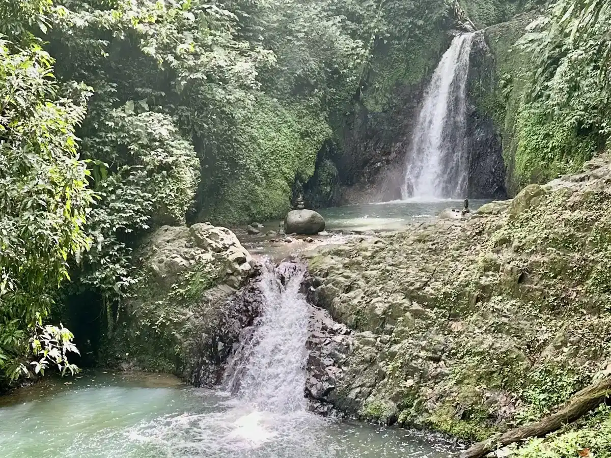 grenada-hike-seven-sisters-waterfalls