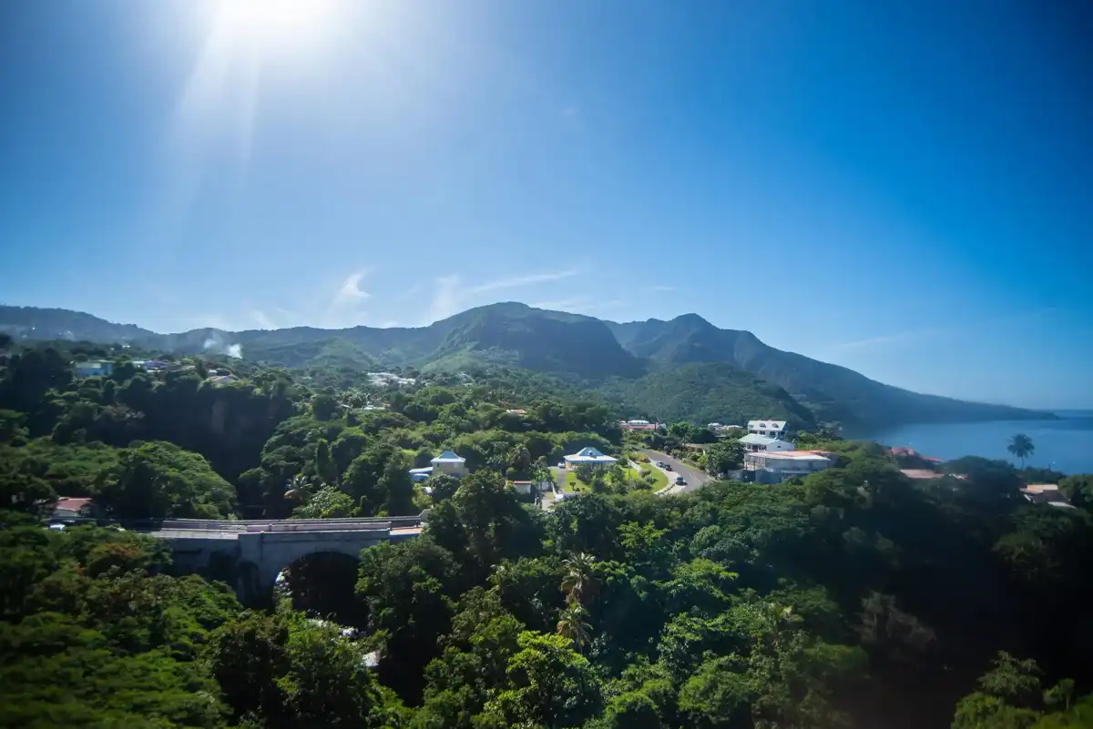 guadeloupe-region-basse-terre-mountains