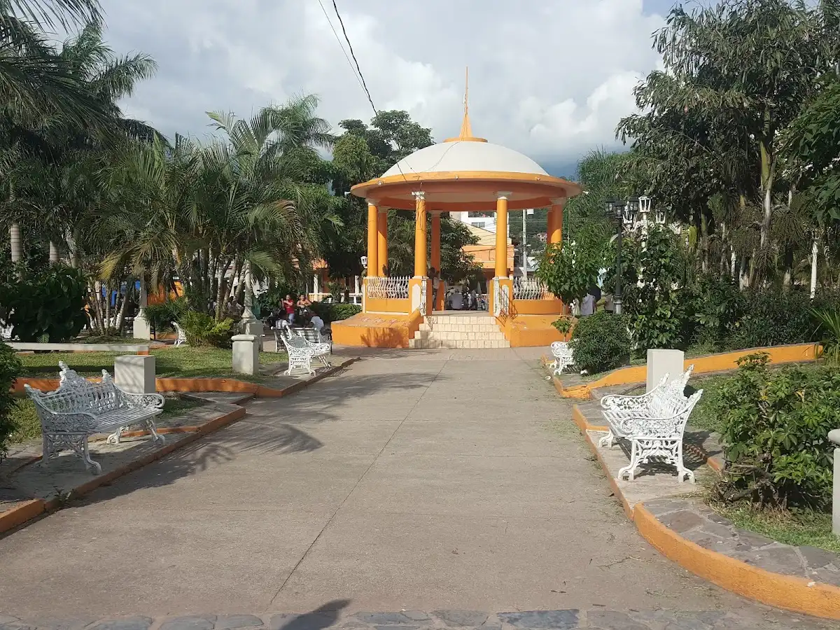 honduras-national-park-montana-de-santa-barbara-national-park v1