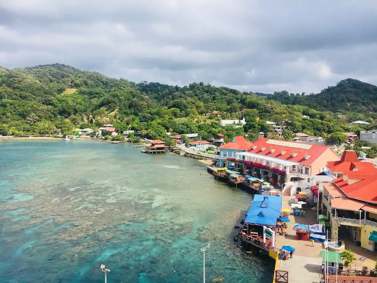 honduras-region-roatan v1
