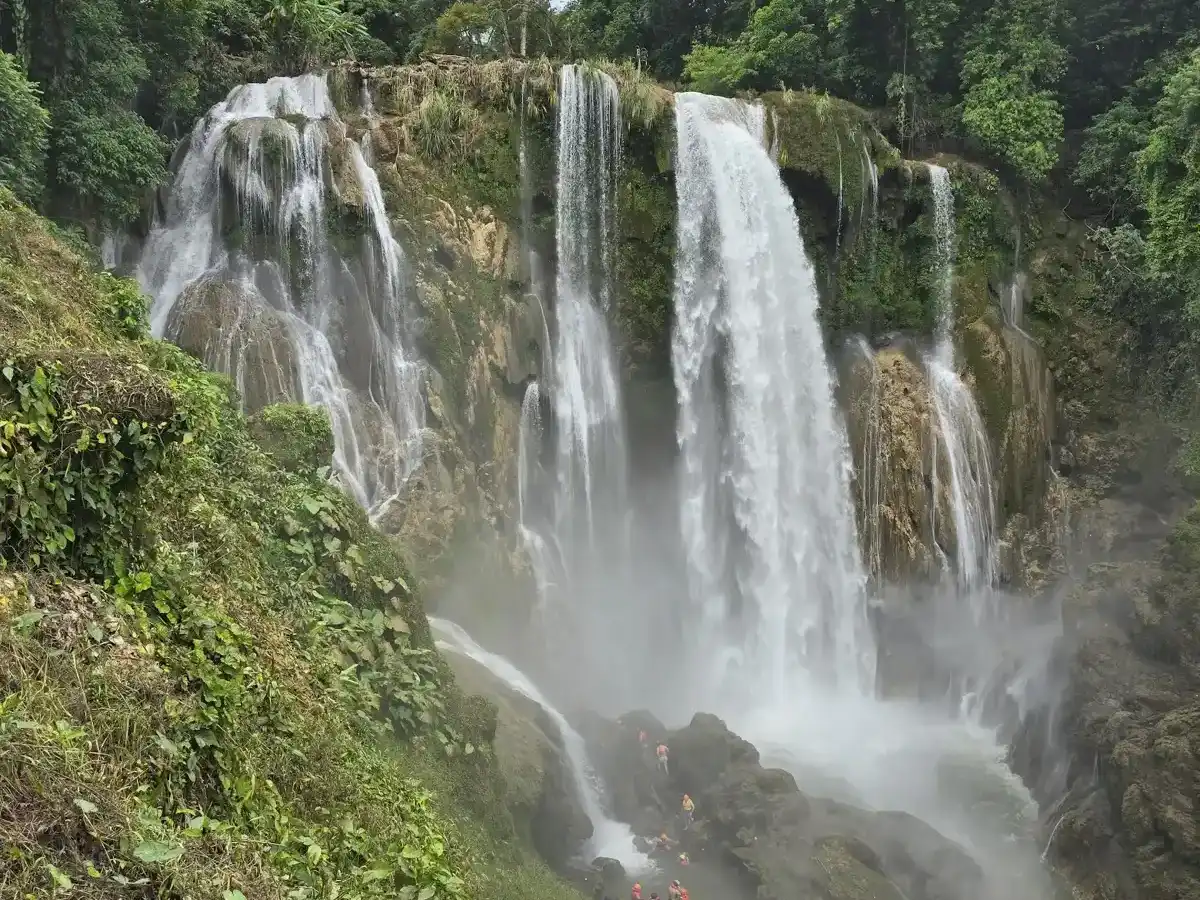 honduras-unique-site-pulhapanzak-waterfalls