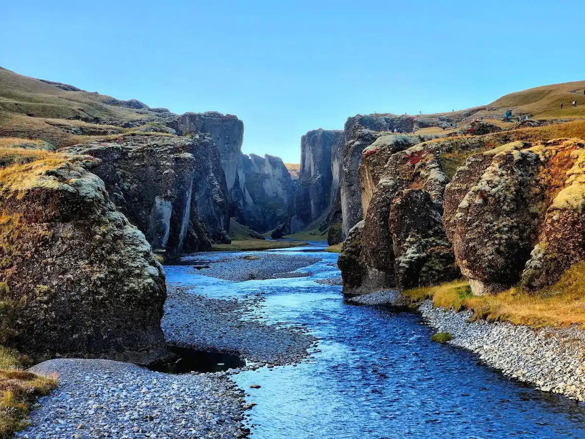 iceland-unique-site-fjadrargljufur-canyon
