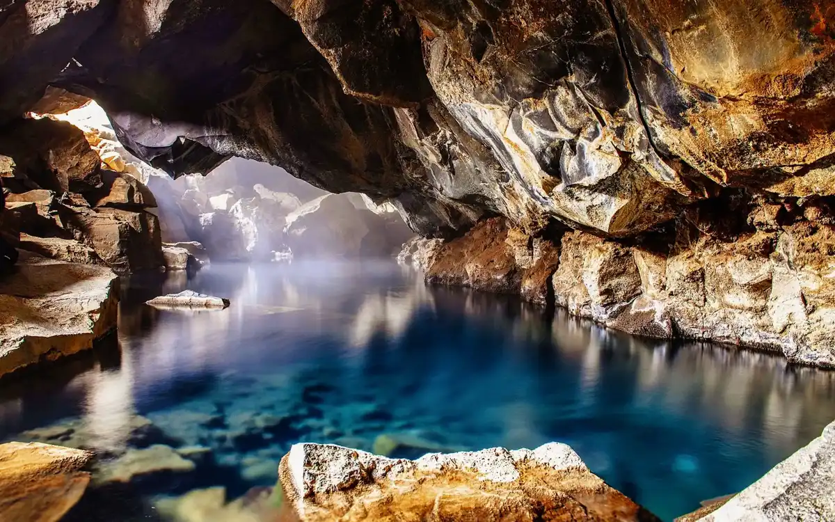 iceland-unique-site-grjotagja-cave