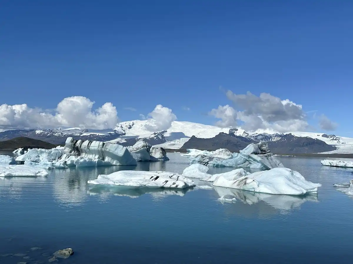 iceland-unique-site-jokulsarlon v1
