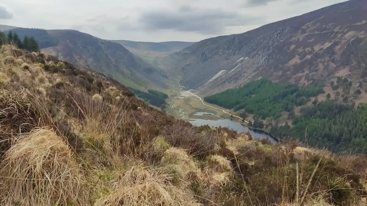ireland-hike-glendalough