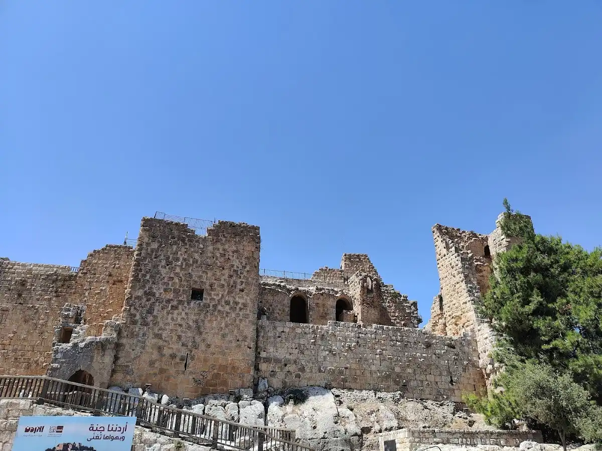 jordan-hike-ajloun-castle-trail