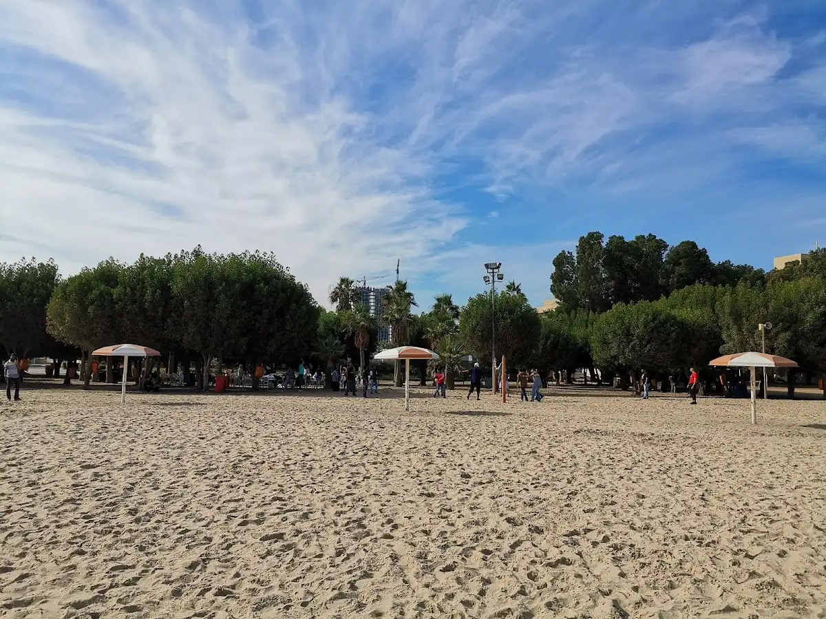 kuwait-beach-messilah-beach