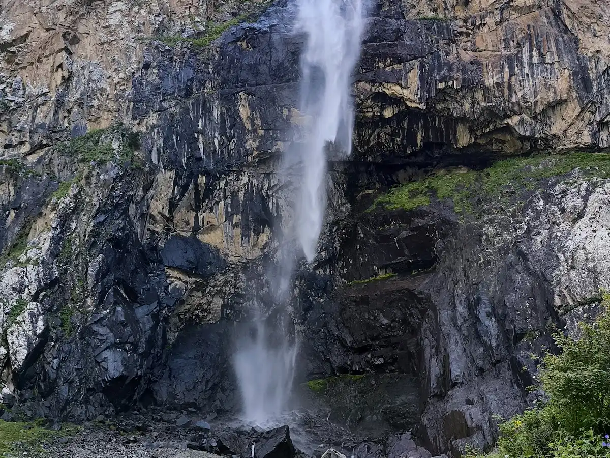 kyrgyzstan-hike-belagorka-waterfall