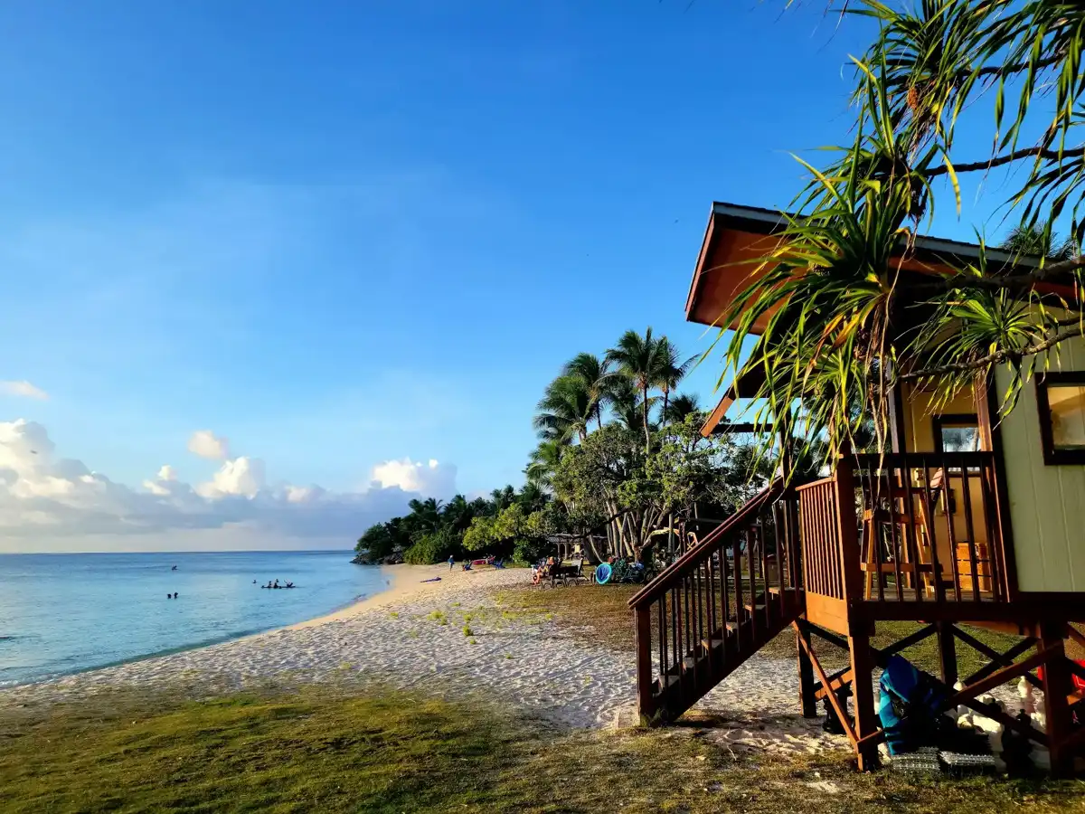marshall-islands-beach-enemanit-island