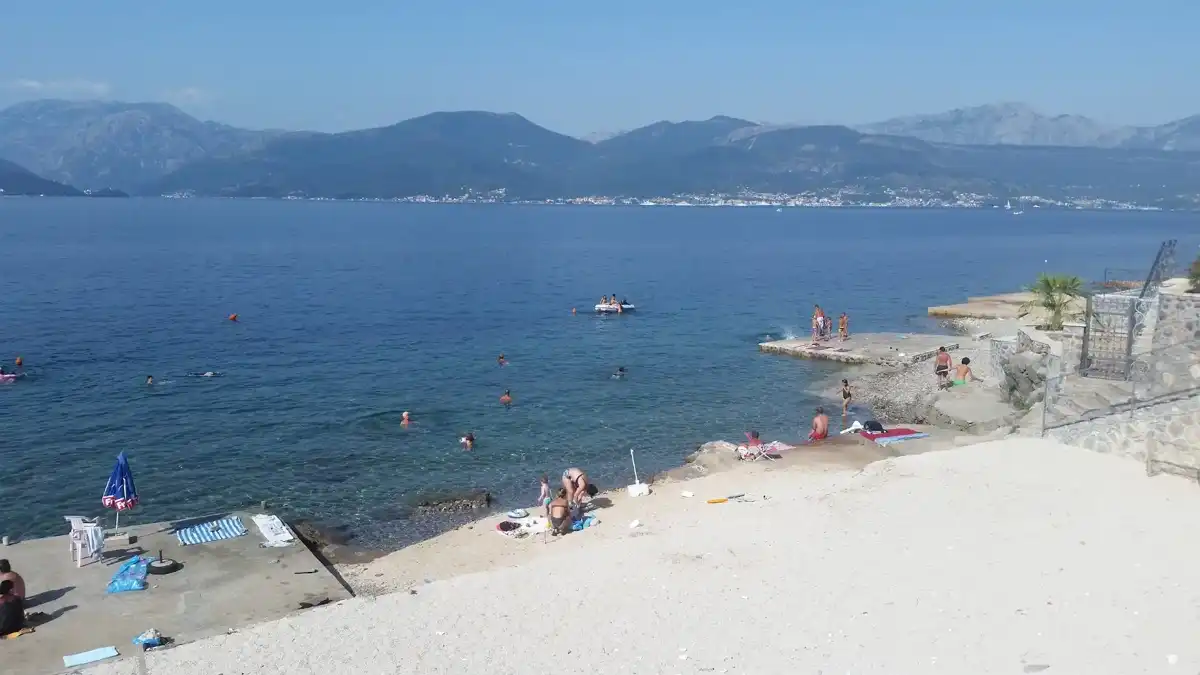 montenegro-beach-kotor-bay-beaches