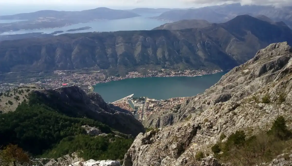 montenegro-city-njegusi