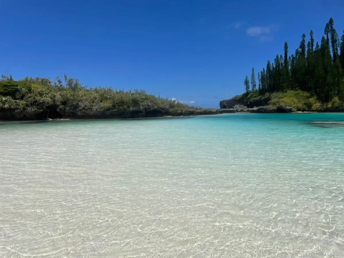 new-caledonia-beach-baie-doro