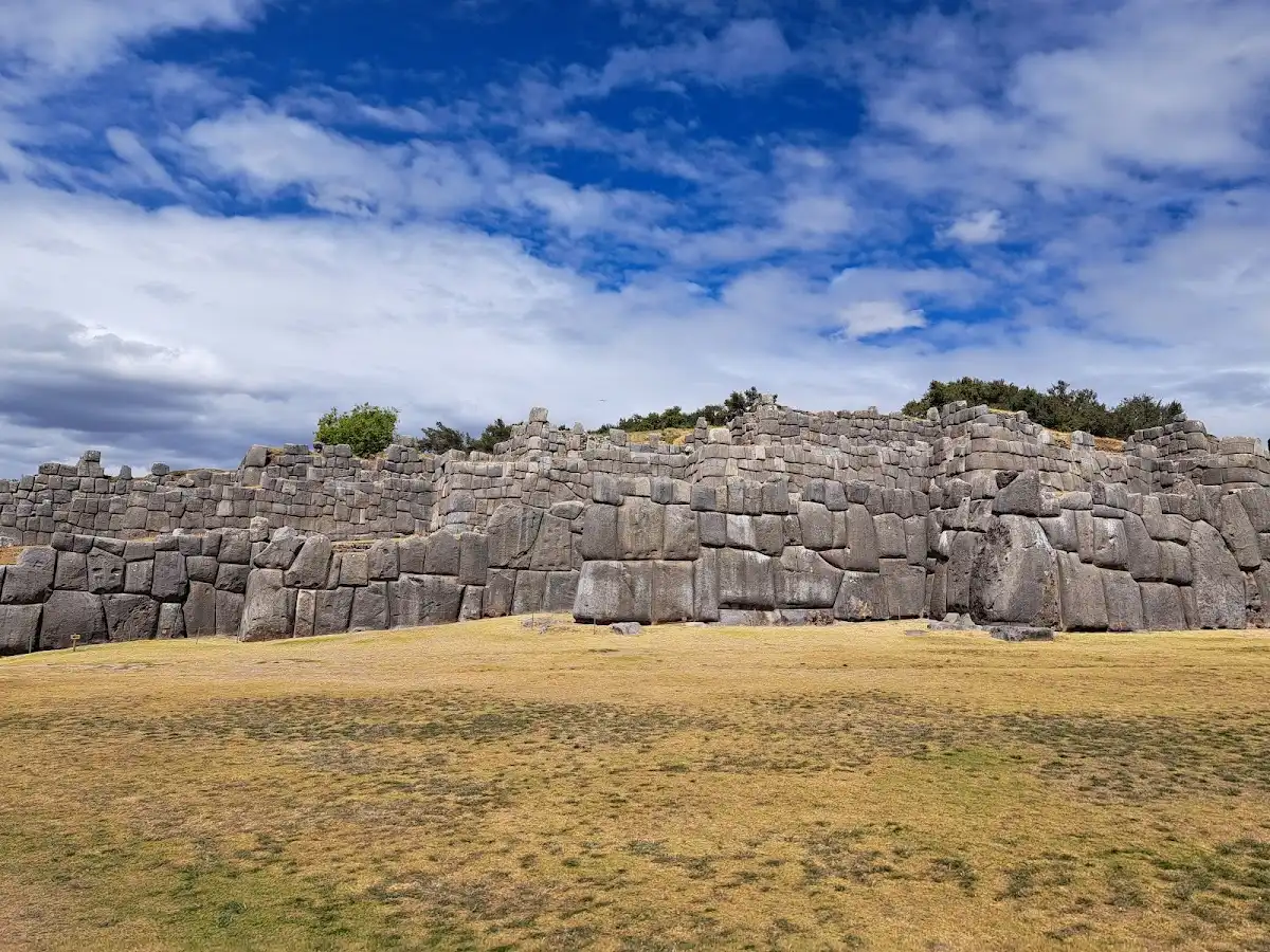 peru-attraction-sacsayhuaman
