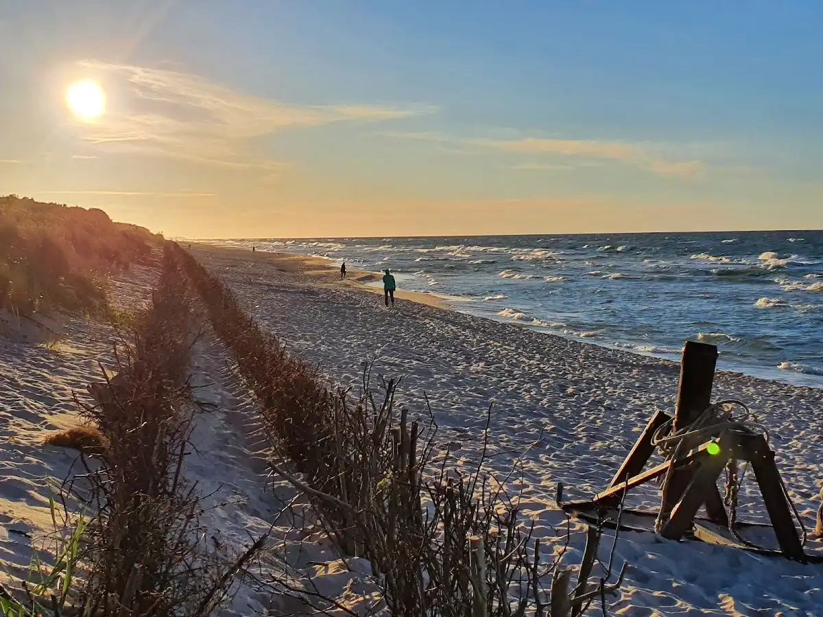poland-beach-jastarnia-beach v1
