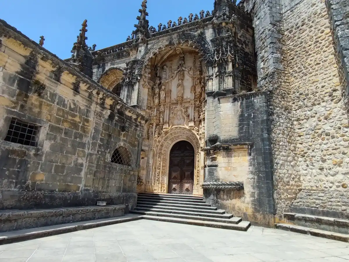 portugal-unique-site-convent-of-christ-in-tomar