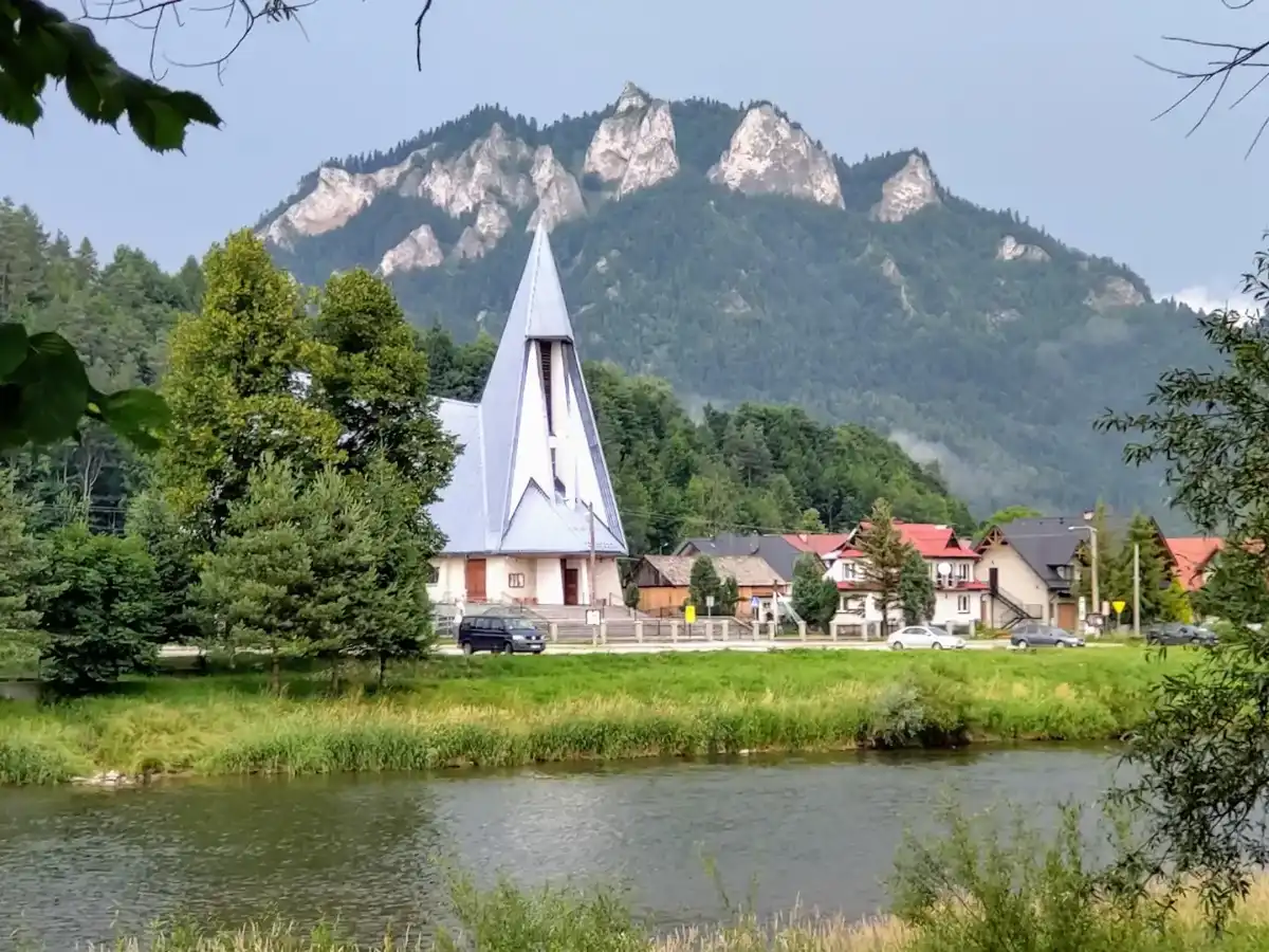 slovakia-city-cerveny-klastor