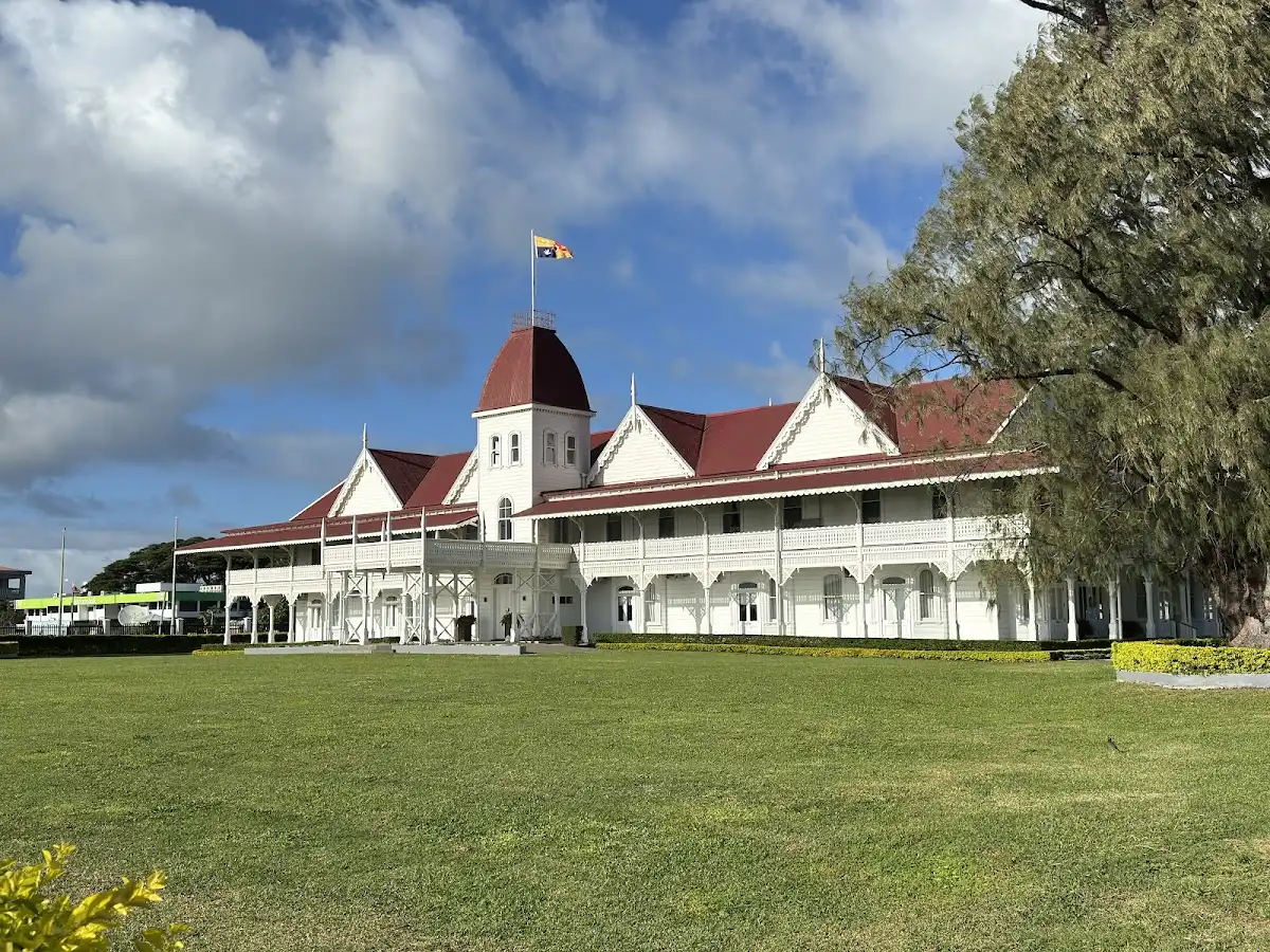 tonga-attraction-royal-palace-of-tonga